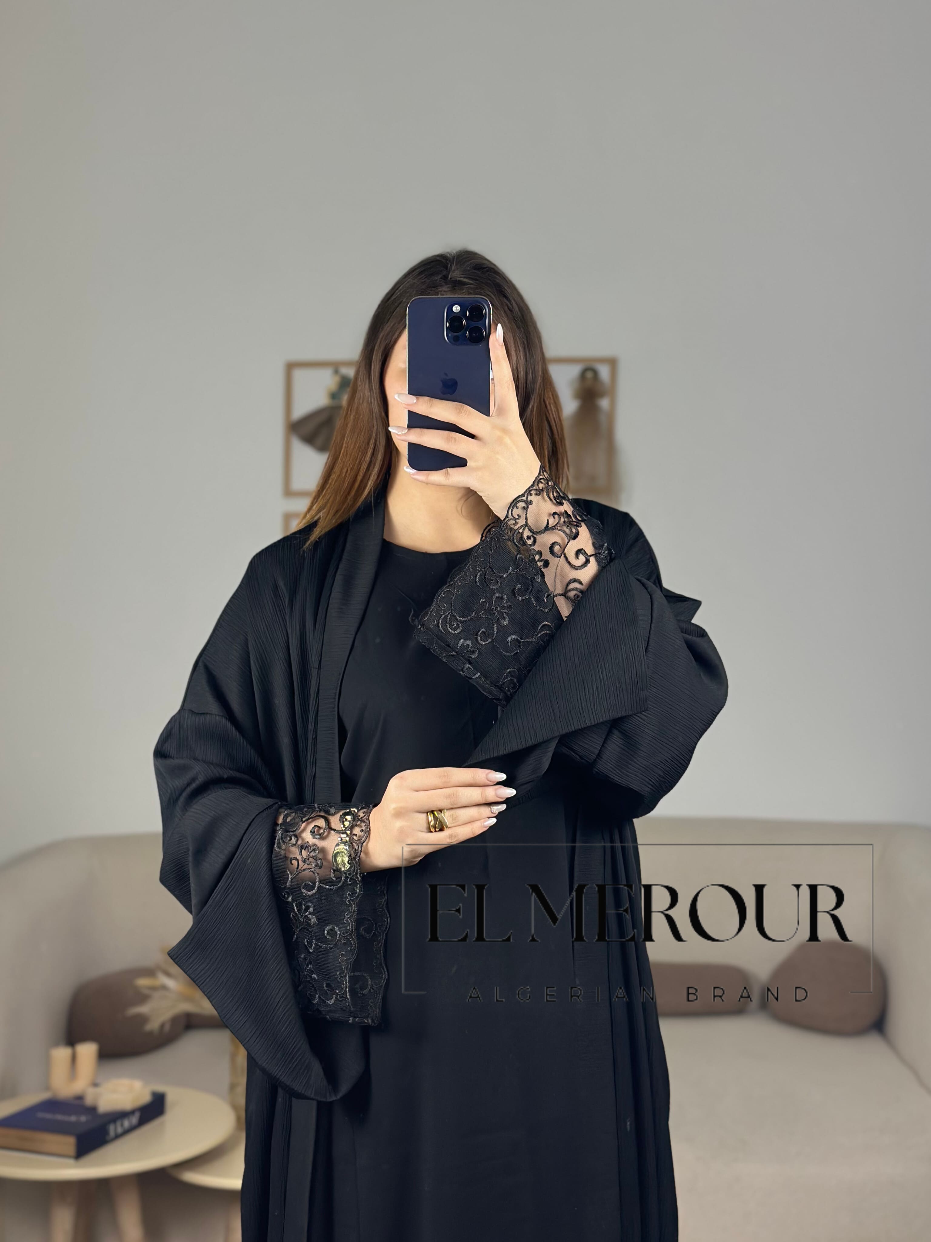 Abaya Élégance Dentelle Noire
